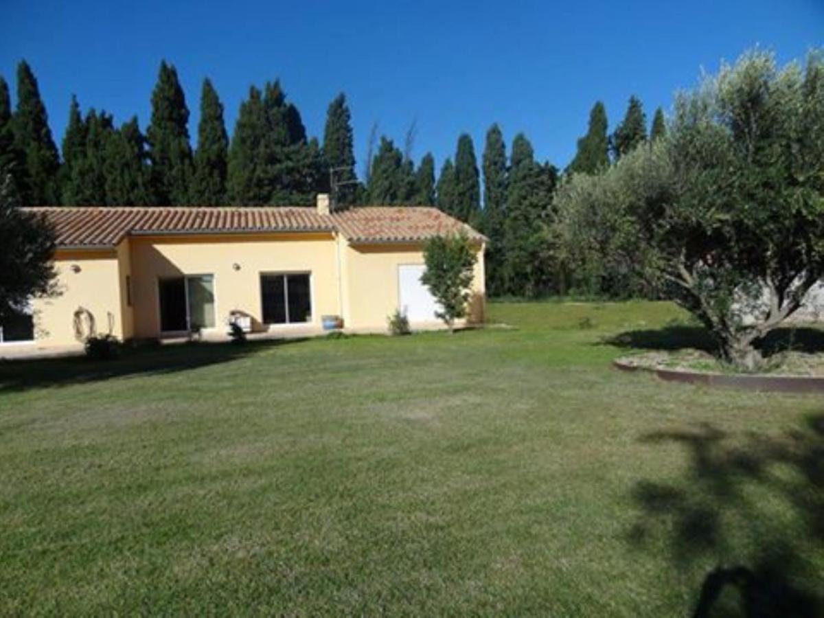 Hotel La Casa Nert Millas Exterior foto