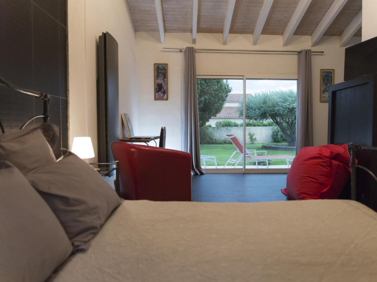 Hotel La Casa Nert Millas Habitación foto